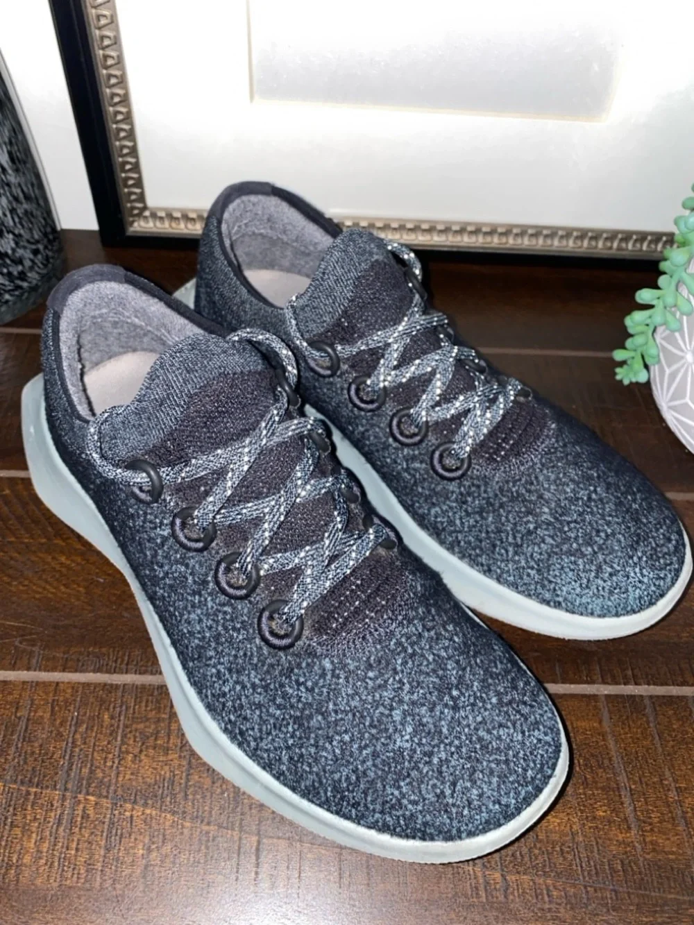 Allbirds Women's Wool Dasher 2 Mizzle Dark Gray Knit Lace-Up Sneakers Size 9